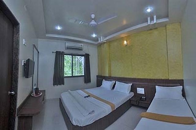 Hotel Jain Residency Shirdi Zewnętrze zdjęcie